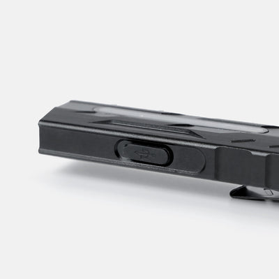 Magnetic Flashlight